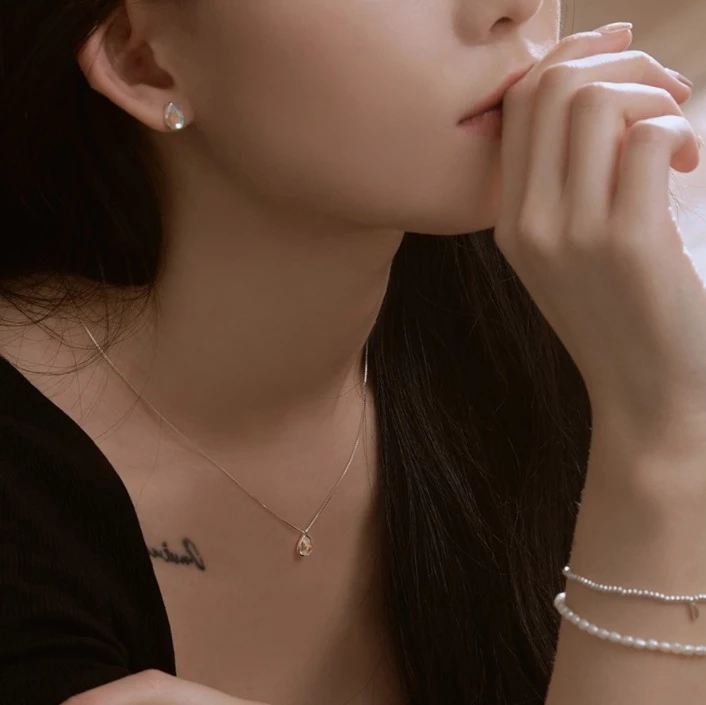 Wing Bling Unisex Street Style Earrings For Women Silver X Free 8 Wing Bling Unisex Street Style Earrings For Women Silver X Free - Image 6