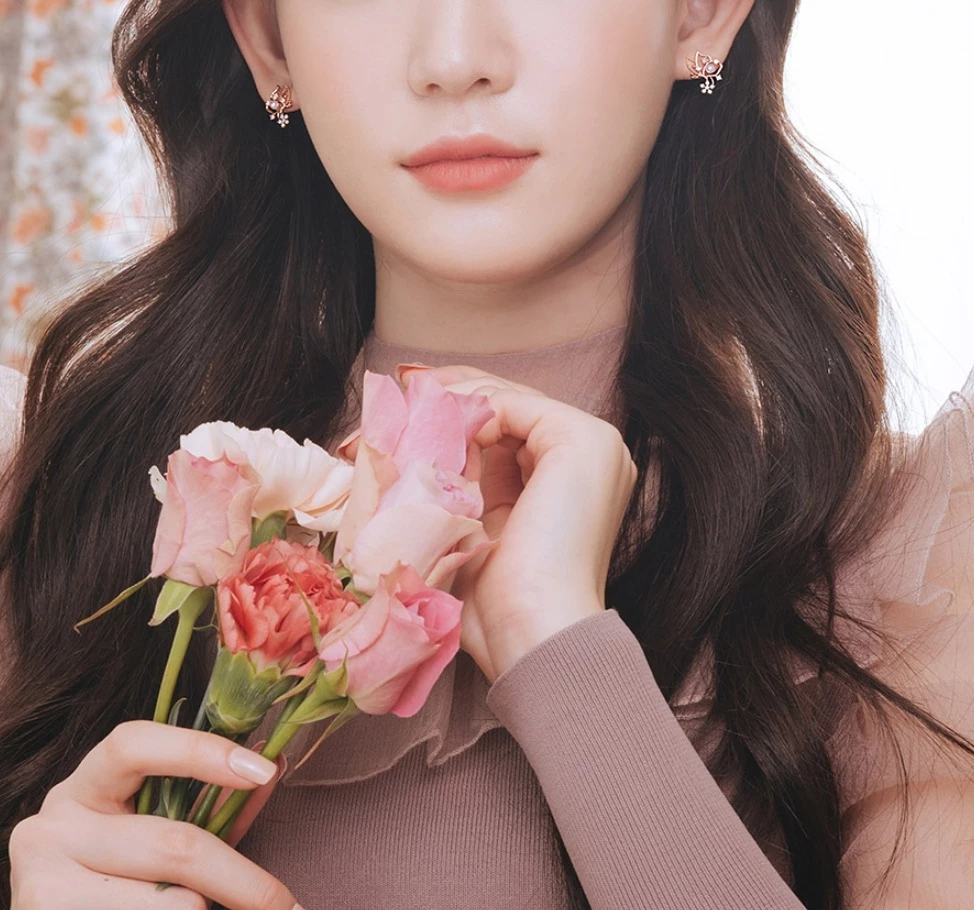 Wing Bling Casual Style Flower With Jewels Office Style Earrings (item3692) For Women Pink X One Size 8 Wing Bling Casual Style Flower With Jewels Office Style Earrings (item3692) For Women Pink X One Size - Image 6