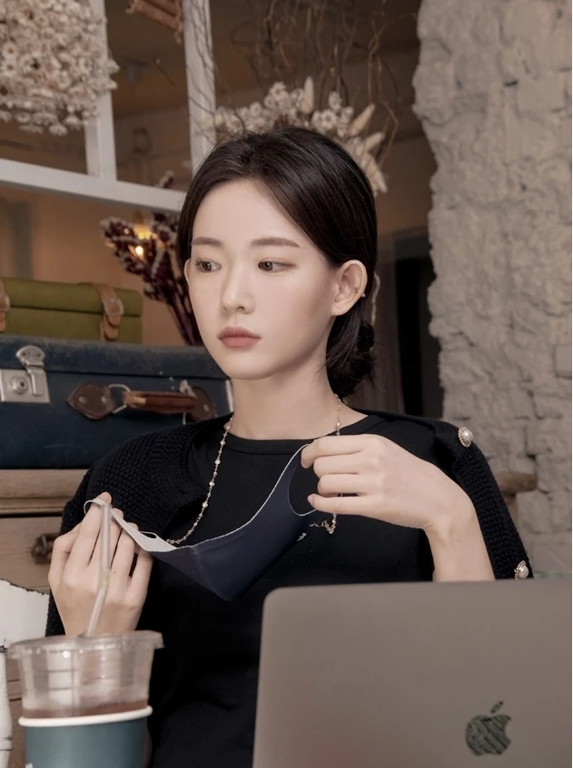 Wing Bling Street Style Plain Logo Face Masks For Women Black+blue X M*2 16 Wing Bling Street Style Plain Logo Face Masks For Women Black+blue X M*2 - Image 14