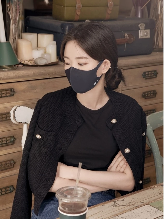 Wing Bling Street Style Plain Logo Face Masks For Women Black+blue X M*2 18 Wing Bling Street Style Plain Logo Face Masks For Women Black+blue X M*2 - Image 16