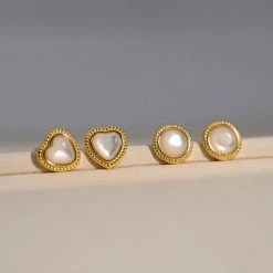 Wing Bling Earrings For Women Heart X One Size